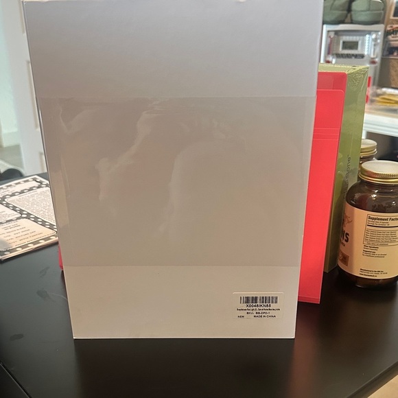 BeautieBeam Red Light Therapy Device - Picture 3 of 4